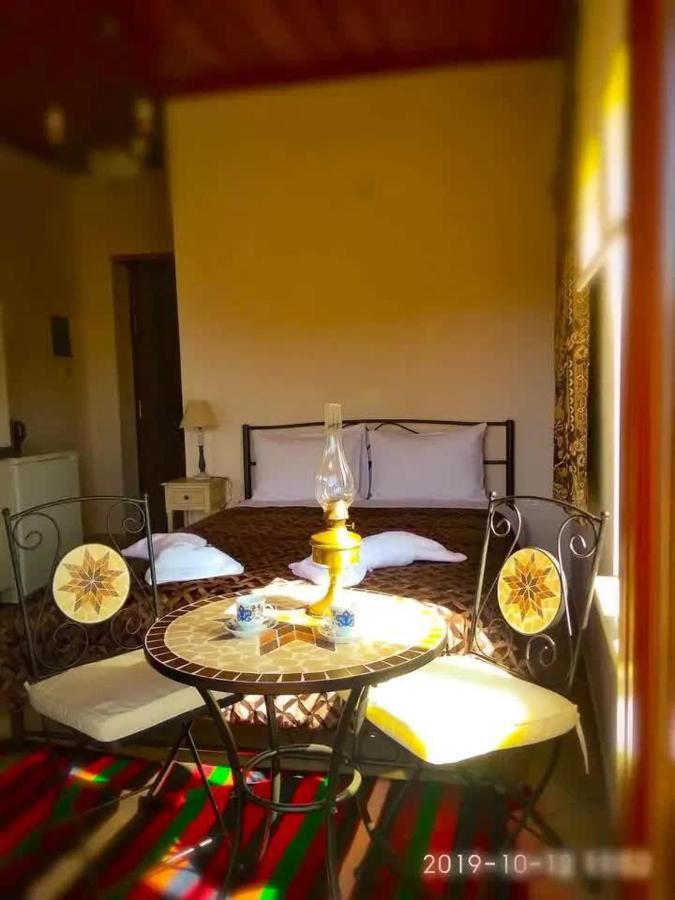 Sophia'S Stone House Apartment Димицана Екстериор снимка